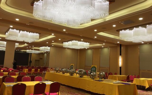 Qinghai Baiyun Xiangling Hotel
