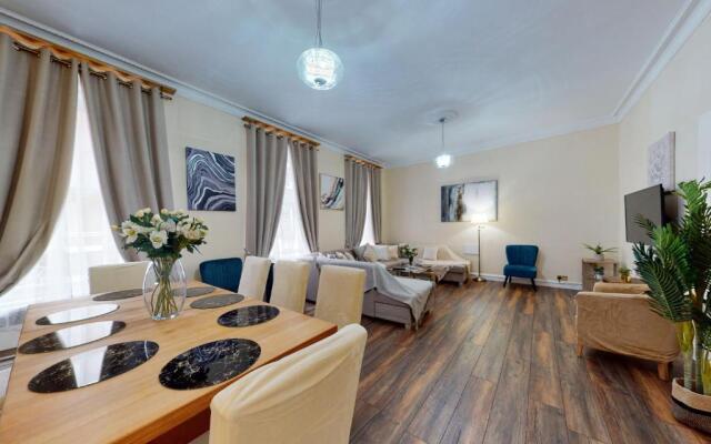 Park Lane Apartments - Shaw House