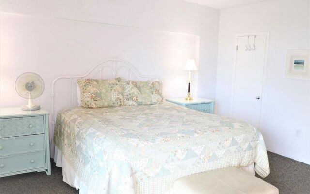 Jamaica Royale T22 - 2 Br Condo