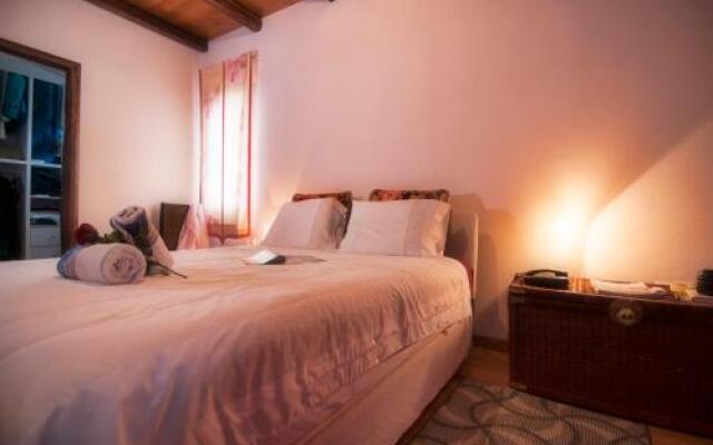 Evelina's Country House