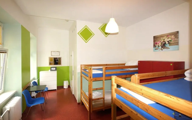 Vienna Westend City Hostel