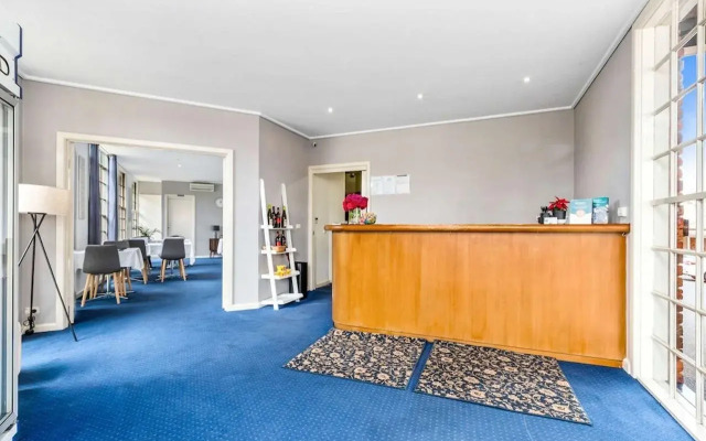 Greensborough Motel