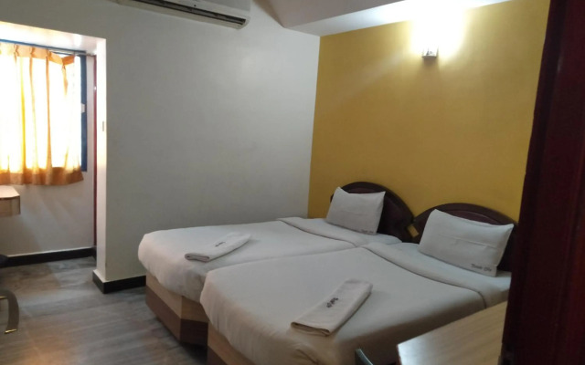 Hotel Temple City