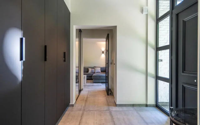 Luxury Villa With Pool & Sauna Kortrijk