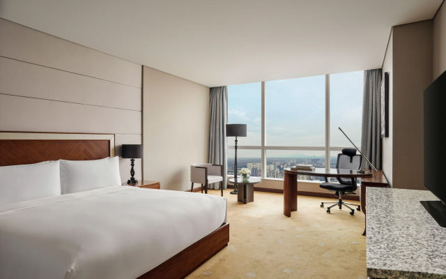 InterContinental Hanoi Landmark72 by IHG