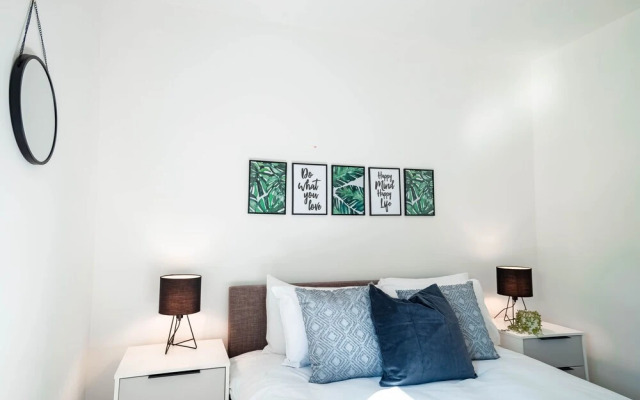 The Interchange Apartment by Opulent