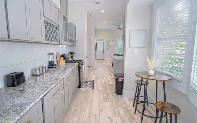Incredible New 3br/2ba Near Downtown