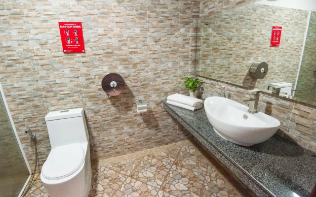 Mad Monkey Hostel Siem Reap