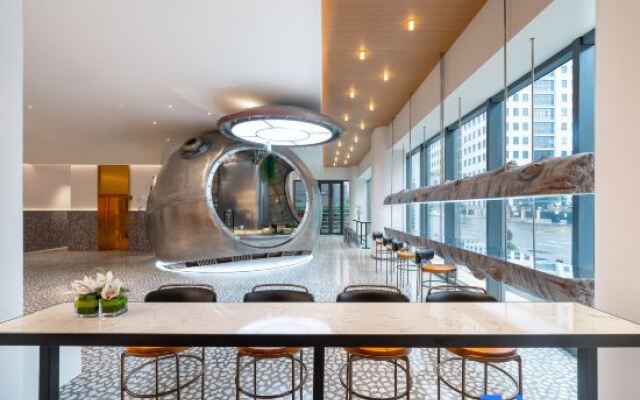 Shanghai Xujiahui A.T.HOUSE Jia Di Hotel
