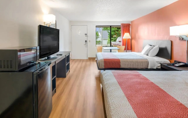 Econo Lodge Salem