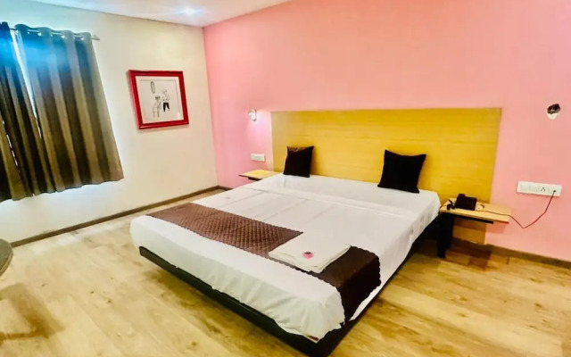 Hotel Royal Address