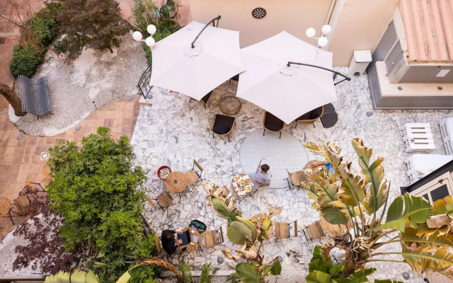 Hôtel Excelsior by HappyCulture
