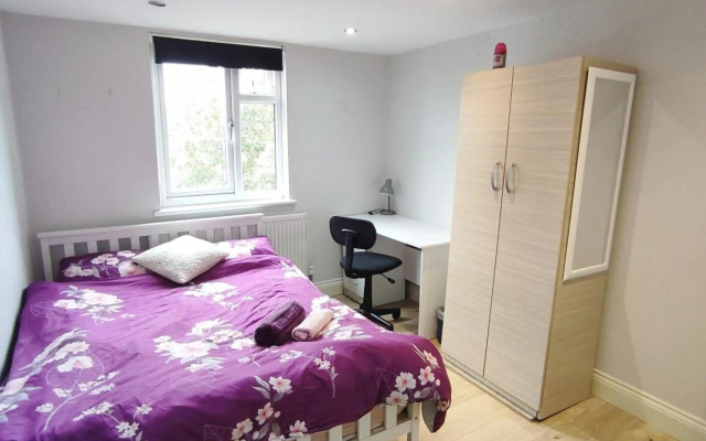 Christoforos Friendly Stay