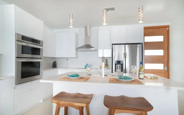 Lighthouse Point Residences