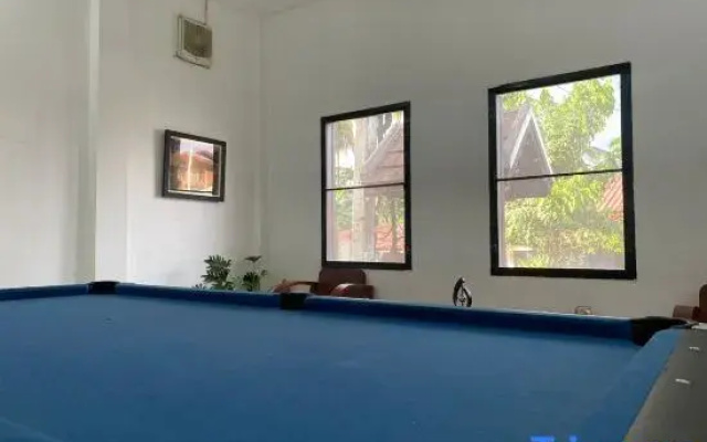 Meet Sunset Hostel Luang Prabang
