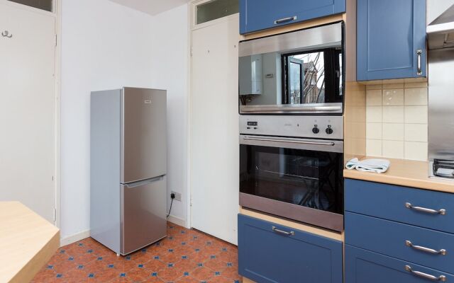 Spacious Flat Minutes from Kings Cross