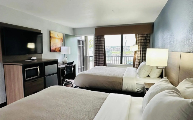 Quality Inn - On The Lake Clarksville-Boydton