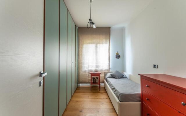 Oltre House