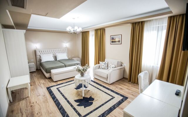 Hotel Borova