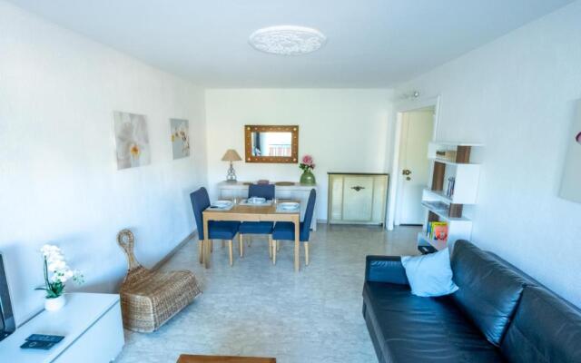Holidays in cannes - appartement 2P - wifi - clim - parking