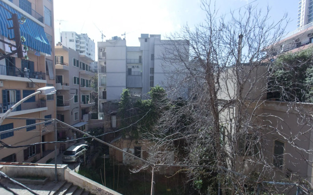 The Grand Meshmosh Hotel