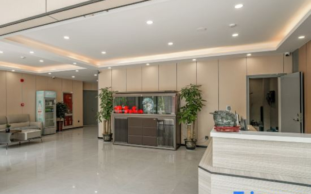 Jinyi Hotel (Jinan Railway Station)