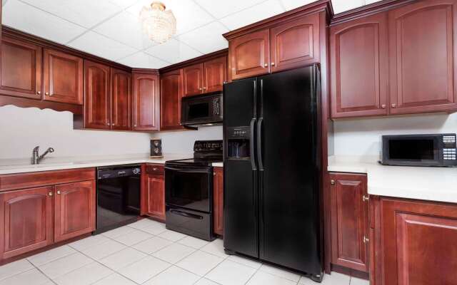 Ramada by Wyndham Henderson/Evansville