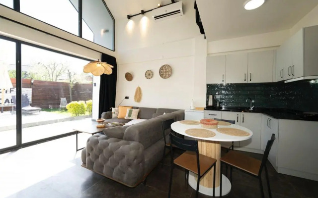 Monk Livingspace