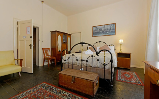 Edinburgh Gallery Bed & Breakfast