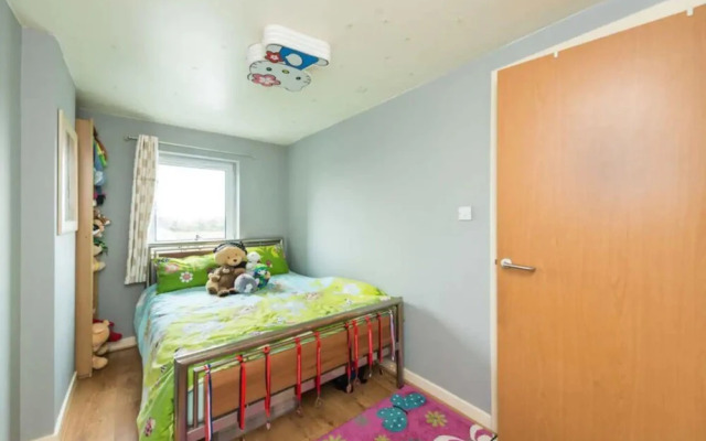 Elegant 4 Bedroom Maisonette Near Wardie Bay