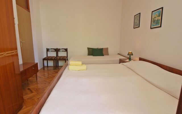 Apartments Jolanda 911