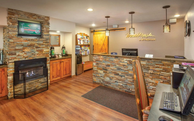 WorldMark Red River