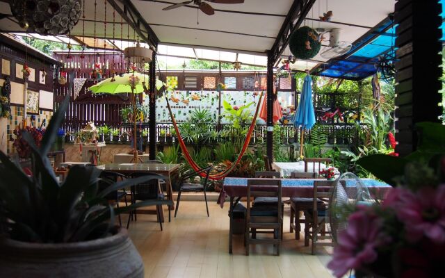 Wiang Kum Kam Resort