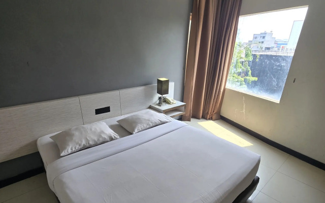 N3 Hotel Zainul Arifin