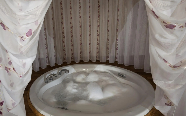 Roma Beach Resort & Spa