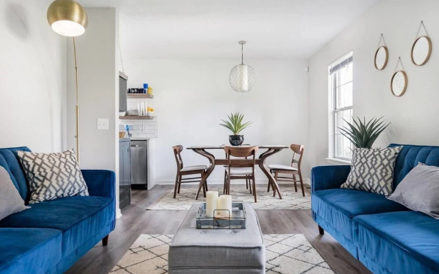 Spa-inspired Modern Oasis Near Downtown Nashville