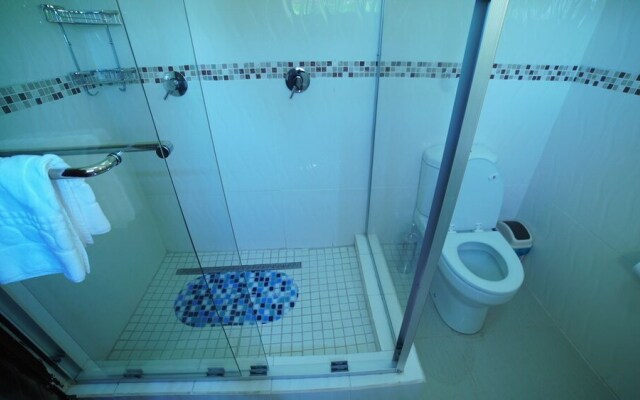 Maun Executive Inn