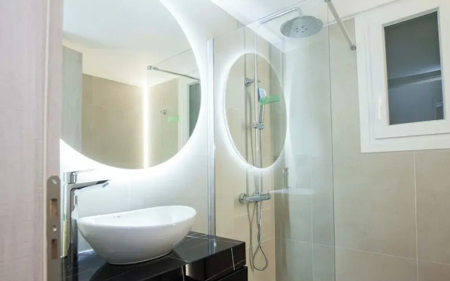 Brand New 1 Bd Apt in Trendy Kipseli
