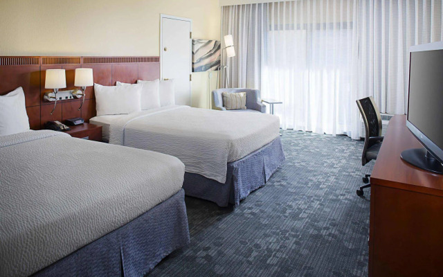 Courtyard by Marriott Memphis Airport
