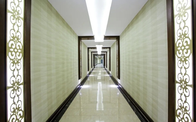 Ayan Palace Hotel