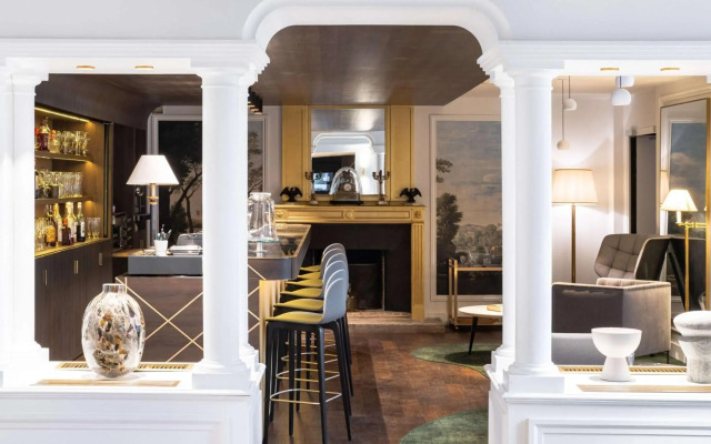 Aigle Noir Hotel Fontainebleau -  MGallery Collection