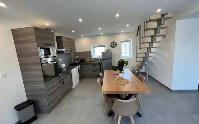 Charming Home in Parigne-l'eveque Near Le Mans