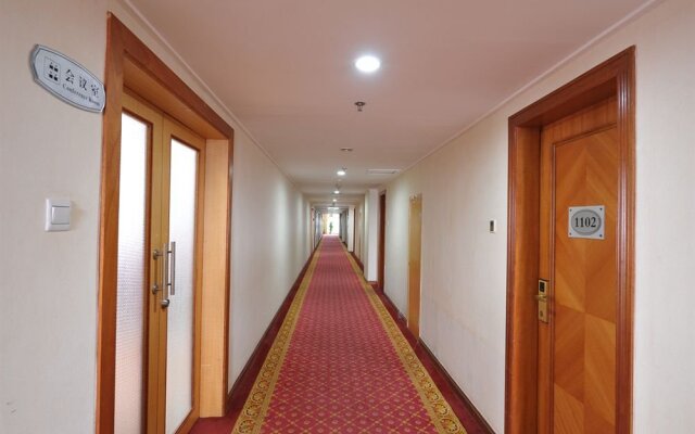 Zelin Hotel