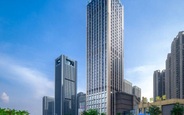 Ivy Apartment (Pazhou Convention and Exhibition Wanshengwei Metro Station)