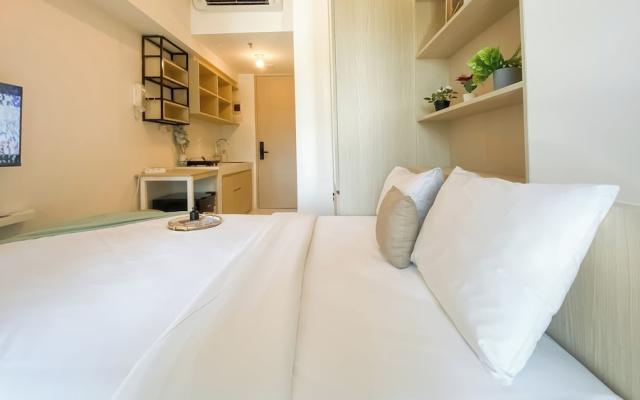 Cozy Living and Homey Studio at Apartment Tokyo Riverside PIK 2 – Guest Rooms – Jakarta