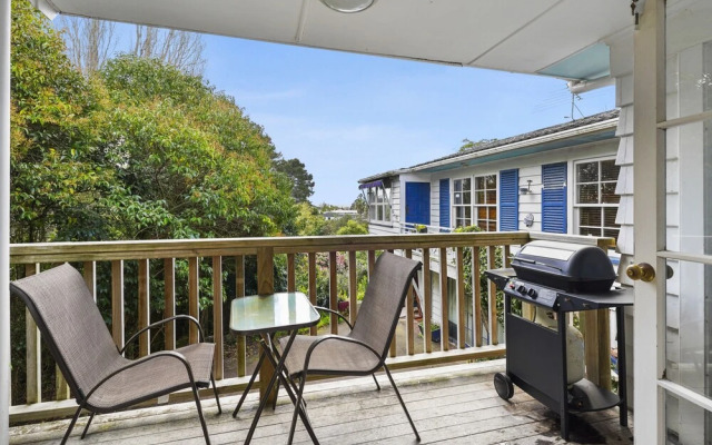 Kohi Family Home- Netflix & Gardens View