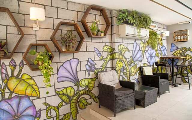 Hostel BU93