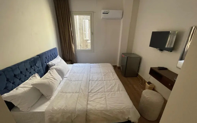 Tahrir square hotel Cairo