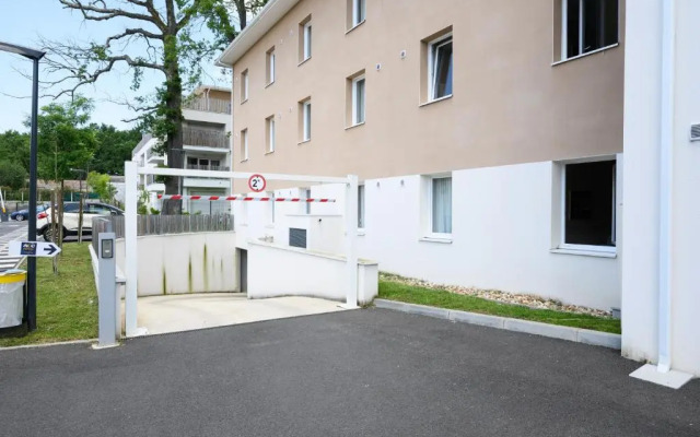 ACE Hôtel Bordeaux Carbon Banc