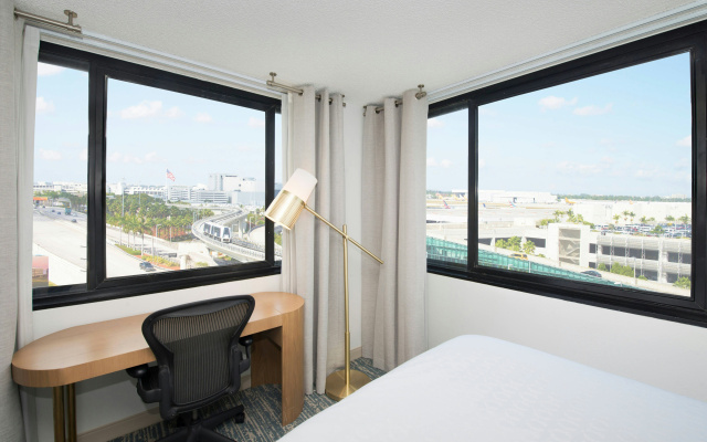 Sheraton Miami Airport Hotel & Executive Meeting Center